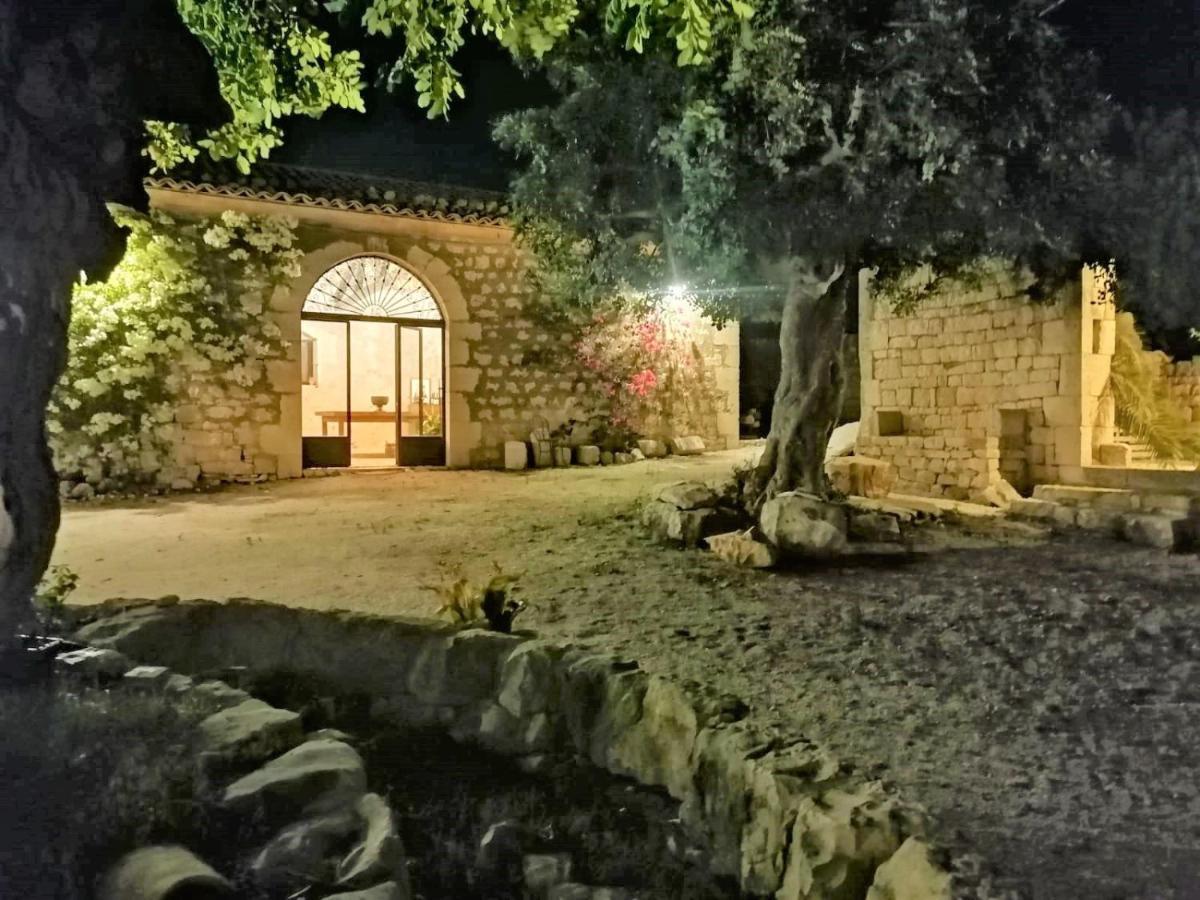 Il Baglio Di Kharrub Rural Guest House Pozzallo Exterior photo