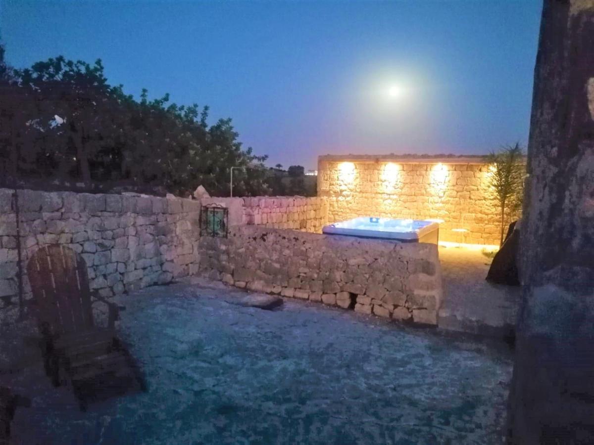 Il Baglio Di Kharrub Rural Guest House Pozzallo Exterior photo